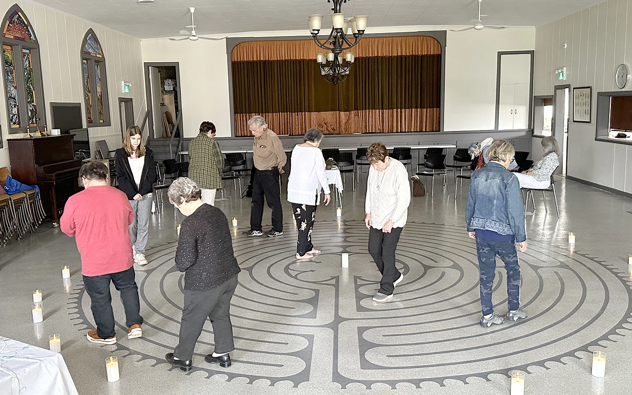 L’église anglicane de Shawville organise un événement local pour la Journée mondiale du labyrinthe