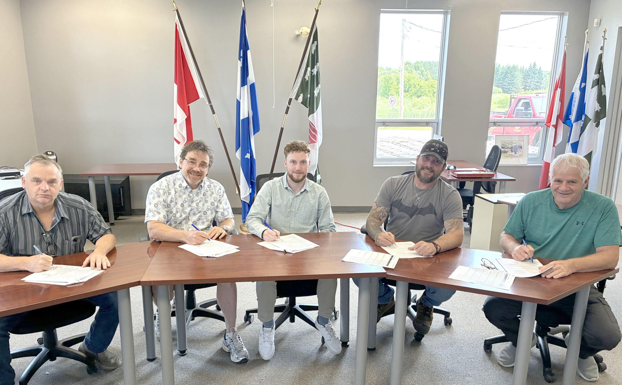 Les employés de Fort-Coulonge signent leur première convention collective